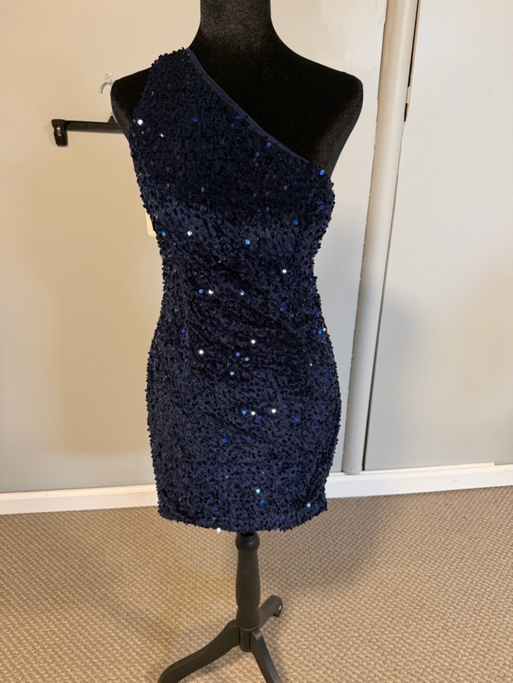 Navy Blue Sequin One Shoulder Mini Dress NWT Bodycon Cocktail Party Dress Size 6